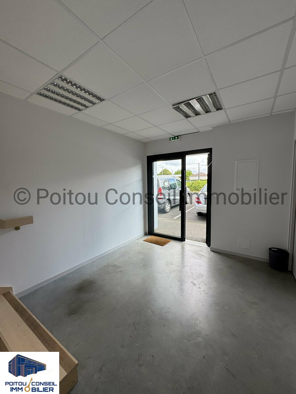 072587088_79_0015_2-1