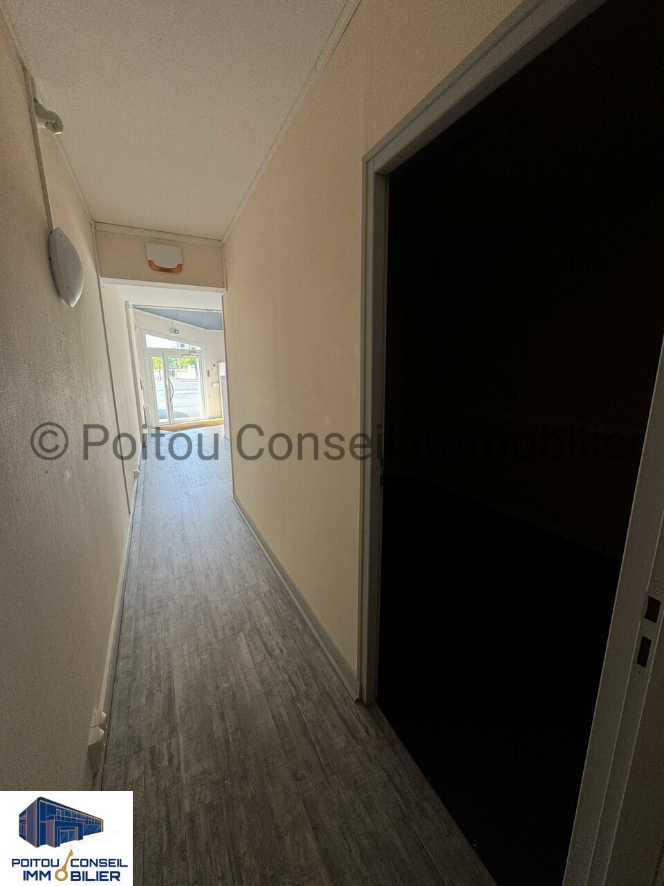 192658555_79_0029_2-1