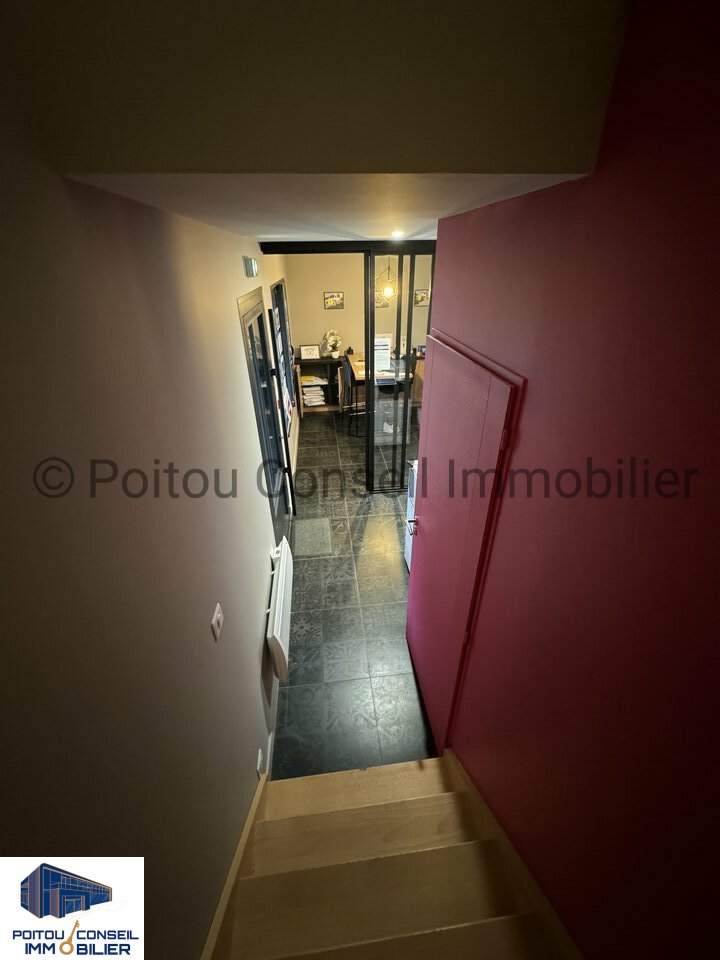 805039533_79_0016_4-1