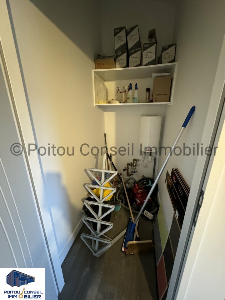 805043375_79_0016_5-1