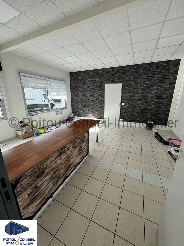 834818591_79_0017_2-1