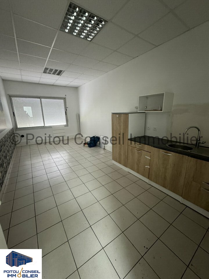 834823320_79_0017_3-1