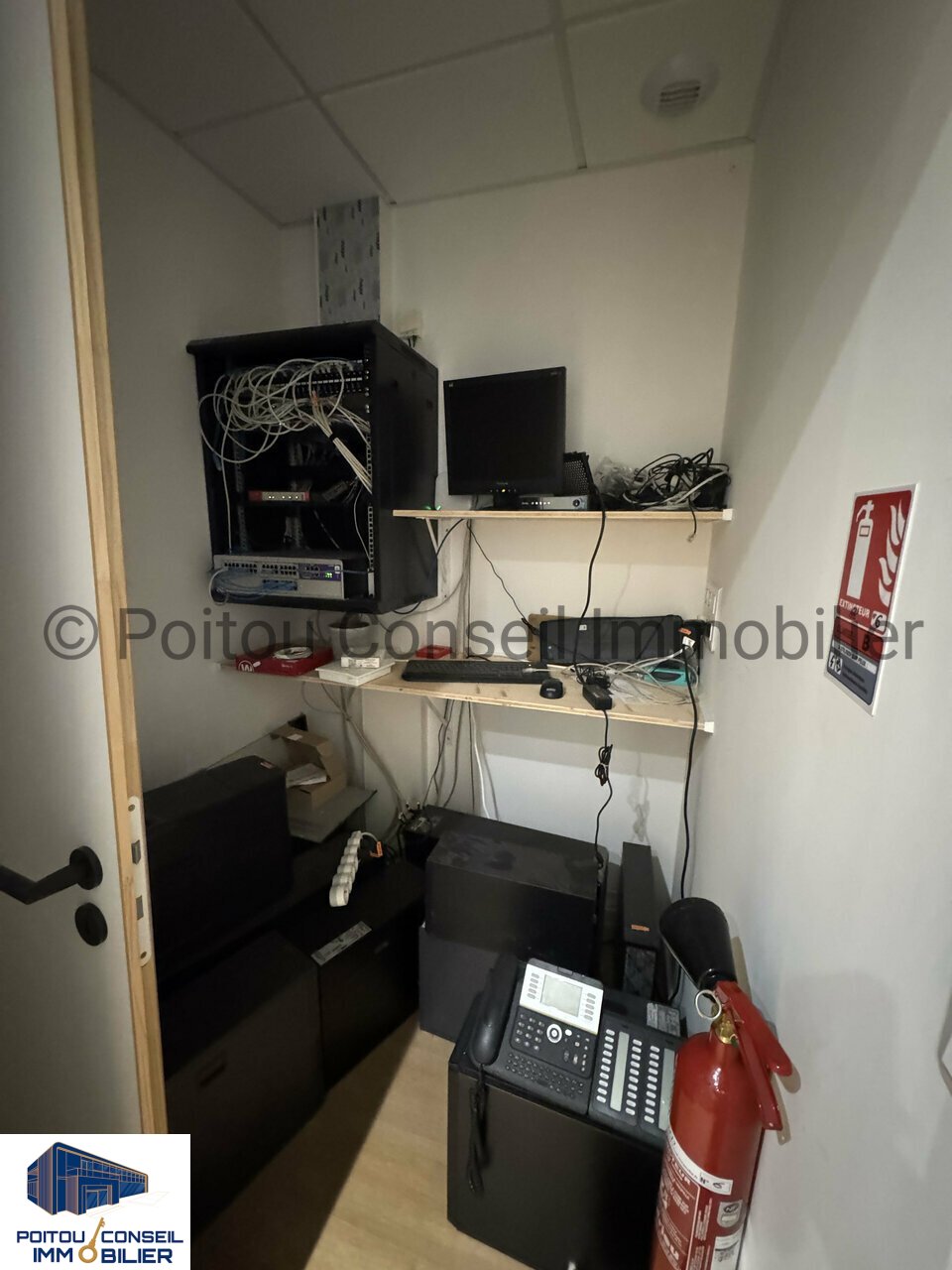 983779183_79_0013_11-1